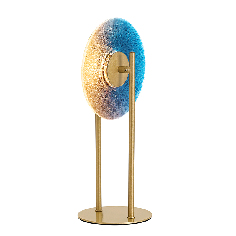 Cumaisc lampa tábla le feidhmiúlacht ildánach